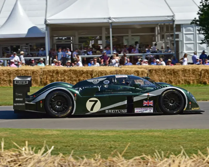 Rights Managed : CM28 6810 Guy Smith, Bentley Speed 8 Rights Managed : CM28 6810 Guy Smith, Bentley Speed 8