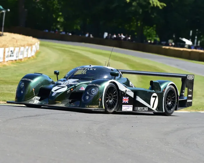 Rights Managed : CM28 6871 Guy Smith, Bentley Speed 8 Rights Managed : CM28 6871 Guy Smith, Bentley Speed 8