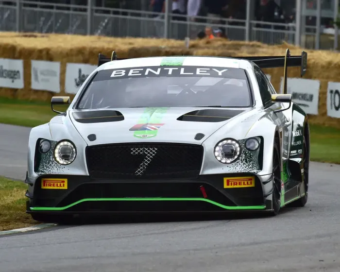 Rights Managed : CM28 9700 Bentley Continental GT3 Rights Managed : CM28 9700 Bentley Continental GT3