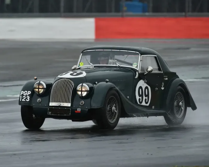 Framed Print : CM29 0908 Simon Gurney, Graham Coles, Morgan Plus 4 Supersports Framed Print : CM29 0908 Simon Gurney, Graham Coles, Morgan Plus 4 Supersports
