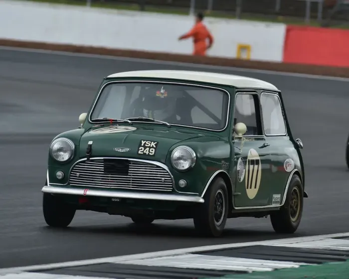 Framed Print : CM29 1313 Bernardo Hartogs, Austin Mini Cooper S Framed Print : CM29 1313 Bernardo Hartogs, Austin Mini Cooper S