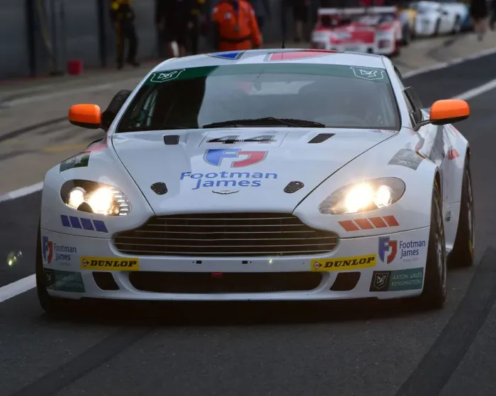Framed Print : CM29 2186 Desmond Smail, Aston Martin Vantage GT4 Framed Print : CM29 2186 Desmond Smail, Aston Martin Vantage GT4