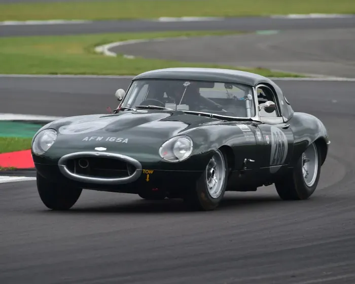 Framed Print : CM29 3349 Niall McFadden, Michael Cullen, Jaguar E-Type Framed Print : CM29 3349 Niall McFadden, Michael Cullen, Jaguar E-Type