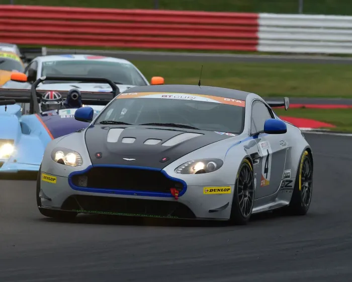 Framed Print : CM29 3598 Michael Brown, Aston Martin Vantage GT4 Framed Print : CM29 3598 Michael Brown, Aston Martin Vantage GT4