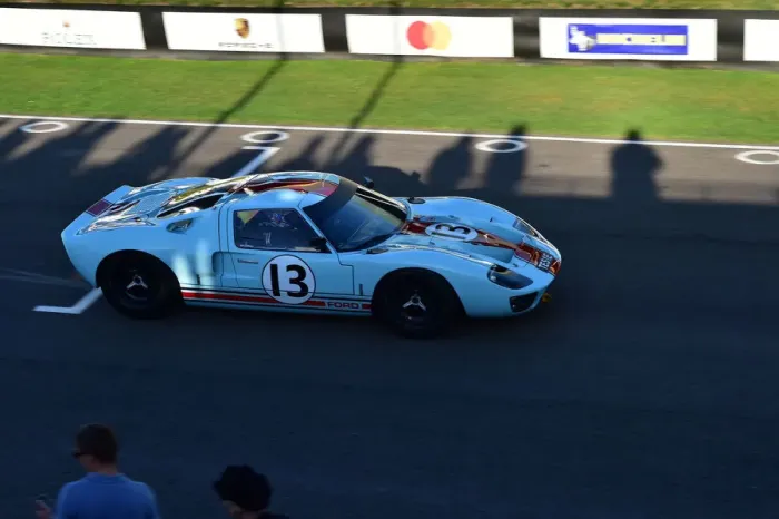 Rights Managed : CM29 4437 Shaun Lynn, Ford GT40 Rights Managed : CM29 4437 Shaun Lynn, Ford GT40