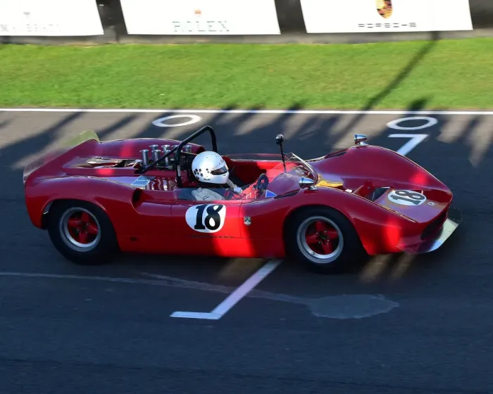 Rights Managed : CM29 4470 Anthony Taylor, McLaren-Chevrolet M1B Rights Managed : CM29 4470 Anthony Taylor, McLaren-Chevrolet M1B