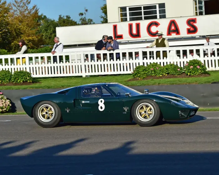 Rights Managed : CM29 4498 Richard Cook, Ford GT40 Rights Managed : CM29 4498 Richard Cook, Ford GT40