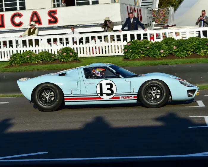 Rights Managed : CM29 4543 Shaun Lynn, Ford GT40 Rights Managed : CM29 4543 Shaun Lynn, Ford GT40