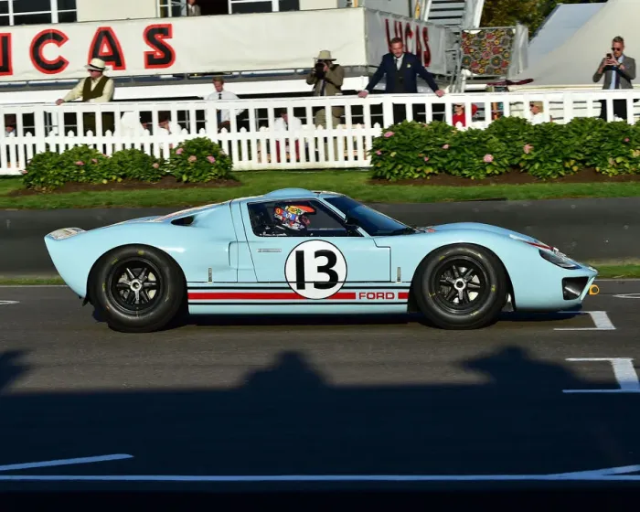 Rights Managed : CM29 4543 Shaun Lynn, Ford GT40-2 Rights Managed : CM29 4543 Shaun Lynn, Ford GT40-2