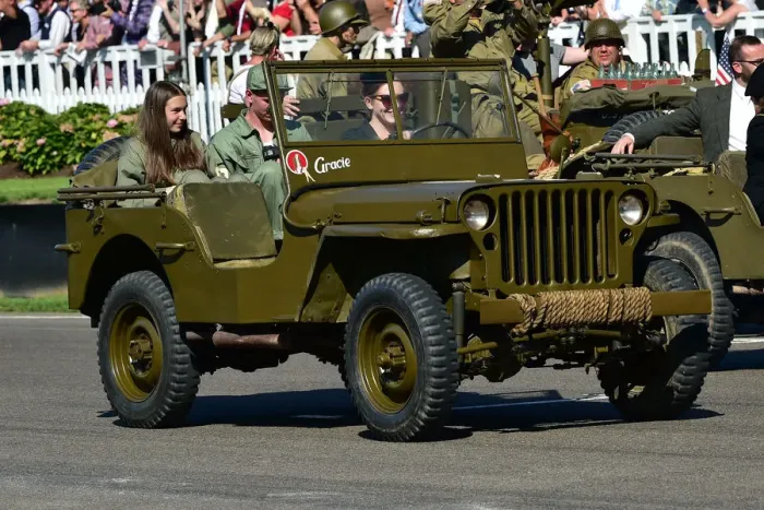 Rights Managed : CM29 5464 Willys Jeep