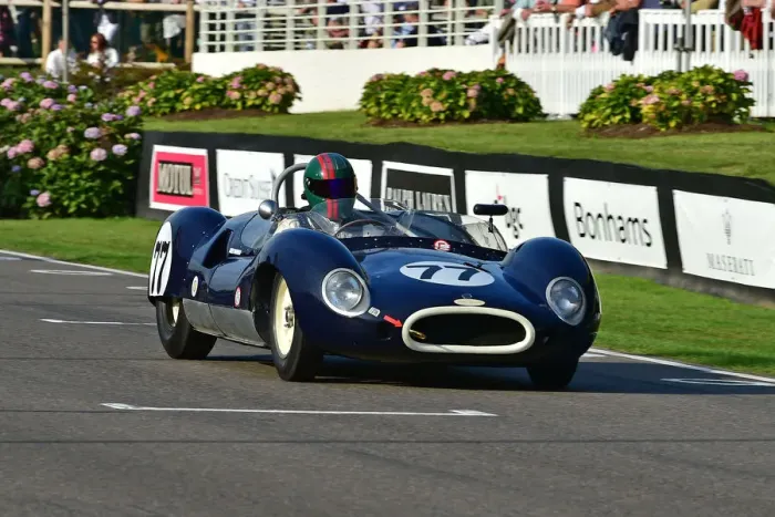 Rights Managed : CM29 5751 Tarek Mahmoud, Cooper Monaco T49