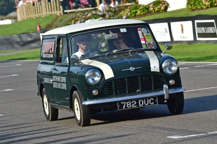 Rights Managed : CM29 5772 Morris Mini Van Rights Managed : CM29 5772 Morris Mini Van