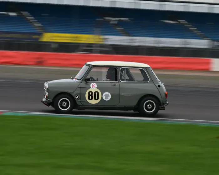 Framed Print : CM29 7923 Bill Sollis, Morris Mini Cooper S