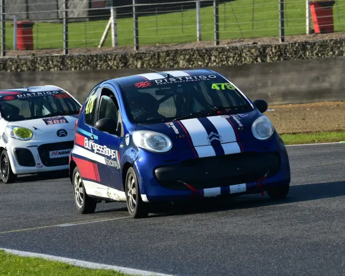 Framed Print : CM29 9593 Andrew Burgess, William Burgess, Citroen C1 Framed Print : CM29 9593 Andrew Burgess, William Burgess, Citroen C1