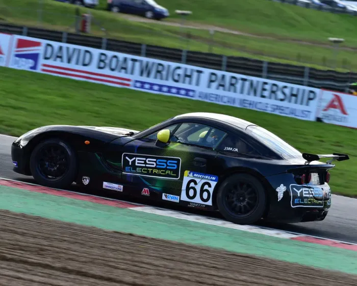Framed Print : CM29 9824 James Taylor, Ginetta G40 Junior Framed Print : CM29 9824 James Taylor, Ginetta G40 Junior
