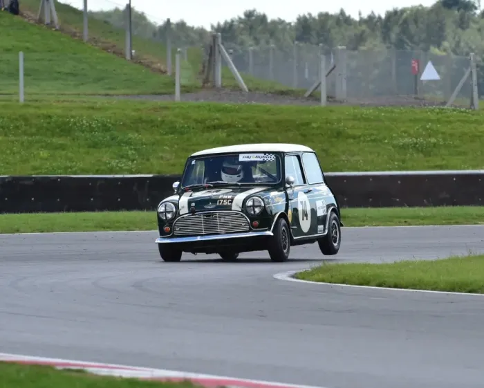 Framed Print : CM3 0006 Justin Cooper, Austin Mini Cooper S, PNW 175 C Framed Print : CM3 0006 Justin Cooper, Austin Mini Cooper S, PNW 175 C