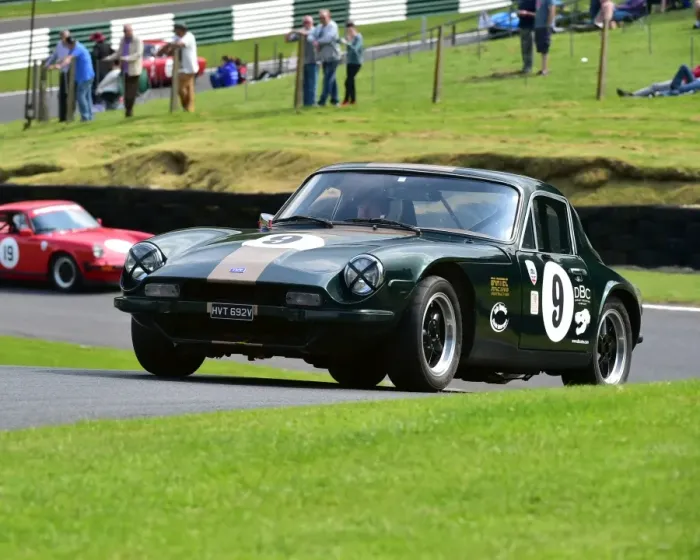 Framed Print : CM3 2073 Charles Barter, TVR 3000M, HVT 692 V