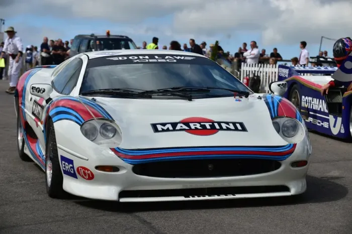 Rights Managed : CM3 3140 Justin Law, Jaguar XJ220 Rights Managed : CM3 3140 Justin Law, Jaguar XJ220