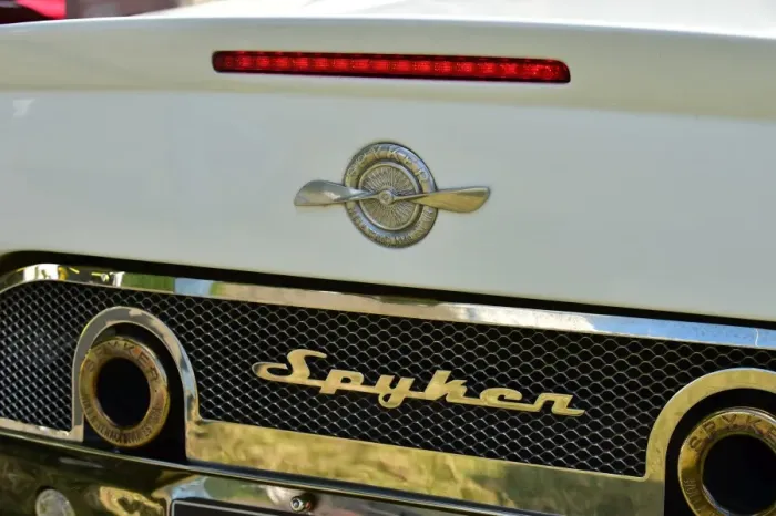 Rights Managed : CM3 3410 Spyker Aileron