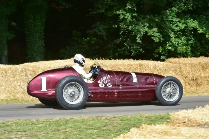 Rights Managed : CM3 3698 Anthony Fairburn, Maserati 8CTF, Boyle valve special Rights Managed : CM3 3698 Anthony Fairburn, Maserati 8CTF, Boyle valve special