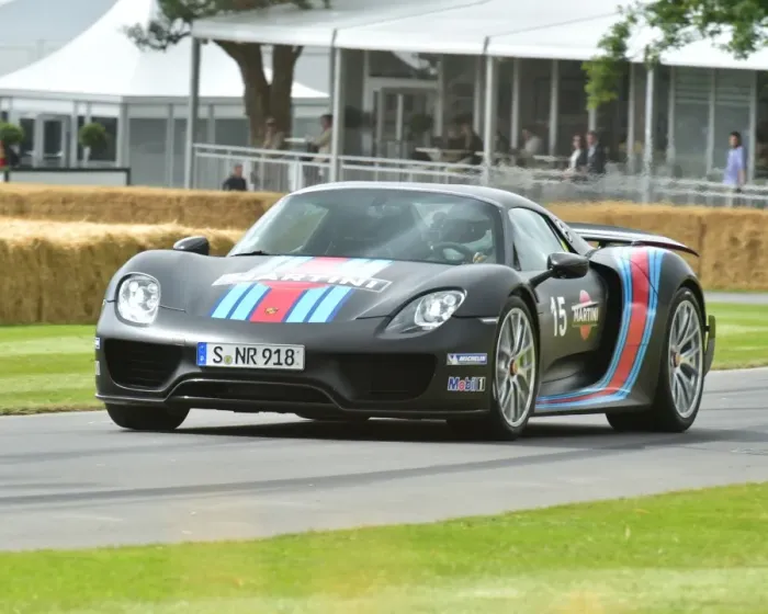 Rights Managed : CM3 3774 Porsche 918 Rights Managed : CM3 3774 Porsche 918