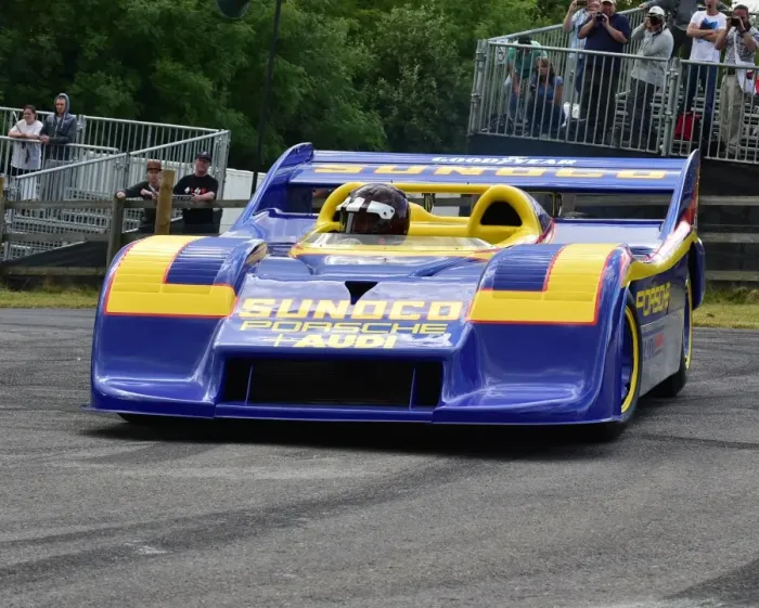 Rights Managed : CM3 4959 Peter Harburg, Porsche 917-30 Rights Managed : CM3 4959 Peter Harburg, Porsche 917-30