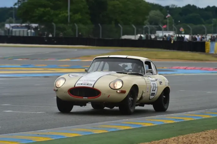 Framed Print : CM3 6331 Jean-Pierre Lajournade, Vincent Aubry, Jaguar E-Type, CK 813 EF