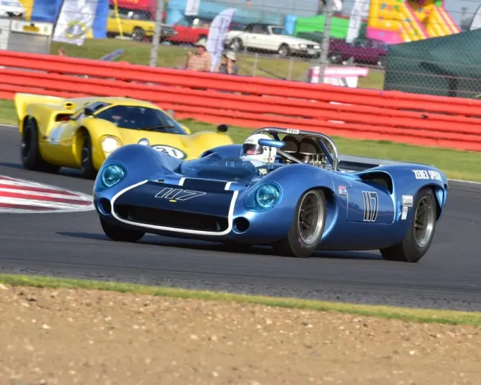 Framed Print : CM3 8721 Howard Jones, Lola T70 Mk1 Spyder Framed Print : CM3 8721 Howard Jones, Lola T70 Mk1 Spyder