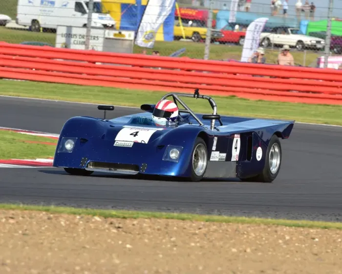 Framed Print : CM3 8741 Martin O Connell, Sandy Watson, Chevron B19 Framed Print : CM3 8741 Martin O Connell, Sandy Watson, Chevron B19