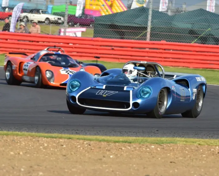 Framed Print : CM3 8772 Howard Jones, Lola T70 Mk1 Spyder