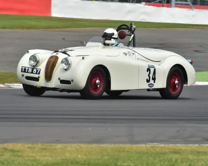Framed Print : CM3 9239 Christopher Scholey, Rob Newall, Jaguar XK120, TTB 87 Framed Print : CM3 9239 Christopher Scholey, Rob Newall, Jaguar XK120, TTB 87