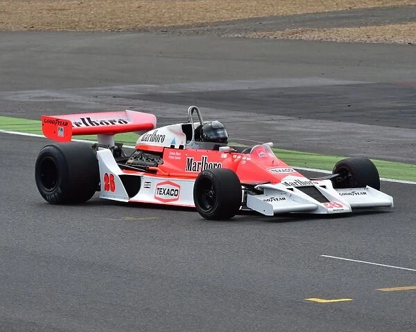 CM3 9383 Frank Lyons, McLaren M26