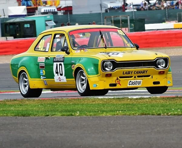 CM3 9734 Michael Bell, Cliff Ryan, Ford Escort, Hairy Canary