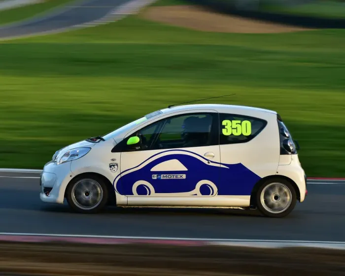 Framed Print : CM30 0118 Jason Tarling, David Pierce, Citroen C1 Framed Print : CM30 0118 Jason Tarling, David Pierce, Citroen C1