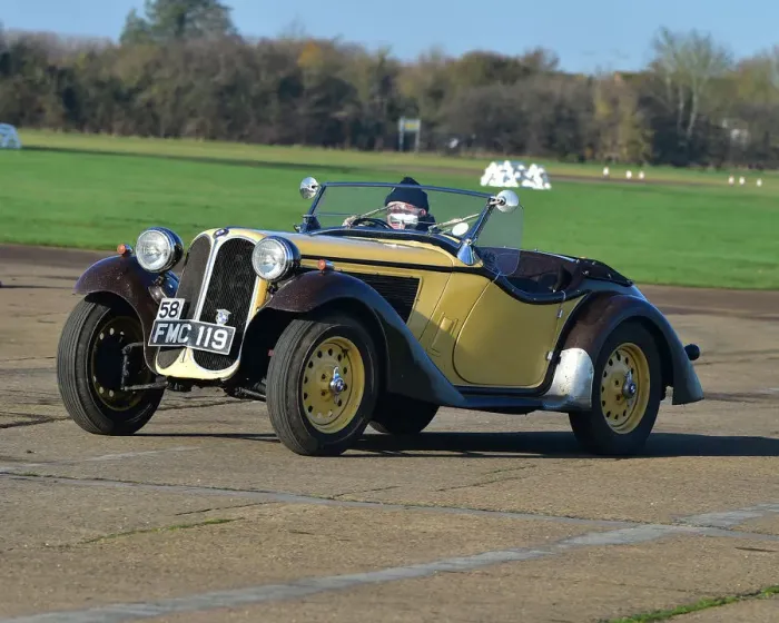 Framed Print : CM30 0658 Mark Garfitt, Frazer Nash BMW 319-55