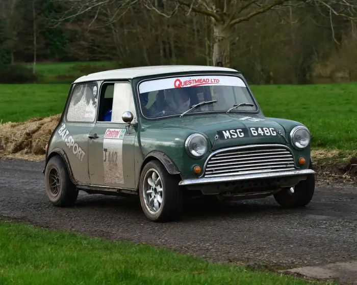 Framed Print : CM30 2361 Andrew Crawley, Mini Cooper S Framed Print : CM30 2361 Andrew Crawley, Mini Cooper S
