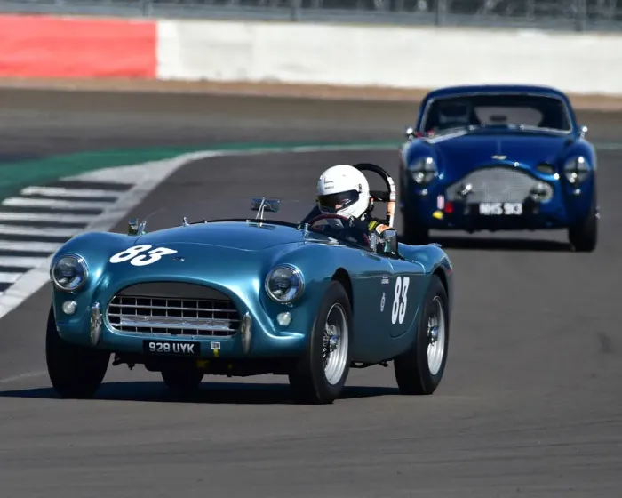 Framed Print : CM30 5545 Roddie Feilden, Simon Jefferies, Aston Martin Mk III Framed Print : CM30 5545 Roddie Feilden, Simon Jefferies, Aston Martin Mk III