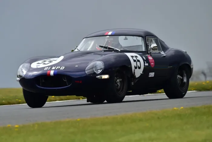 Framed Print : CM30 8517 Martin Melling, Jason Minshaw, Jaguar E-Type Framed Print : CM30 8517 Martin Melling, Jason Minshaw, Jaguar E-Type