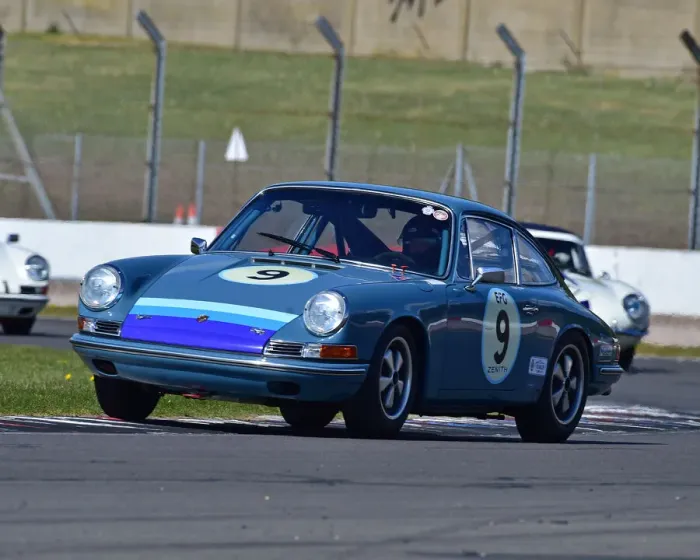 Framed Print : CM31 0096 Matthew Holme, Steve Winter, Porsche 911 Framed Print : CM31 0096 Matthew Holme, Steve Winter, Porsche 911