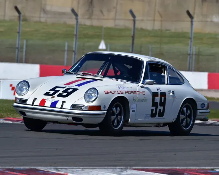 Framed Print : CM31 0135 Maxwell Lynn, Andrew Haddon, Porsche 911 Framed Print : CM31 0135 Maxwell Lynn, Andrew Haddon, Porsche 911