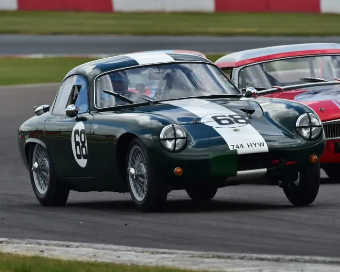 Framed Print : CM31 1330 Marc Gordon, Nick Finburgh, Lotus Elite Framed Print : CM31 1330 Marc Gordon, Nick Finburgh, Lotus Elite
