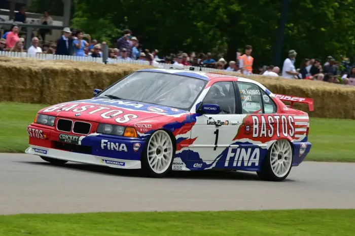 Rights Managed : CM31 3387 Matthew Holme, BMW 320 STW Rights Managed : CM31 3387 Matthew Holme, BMW 320 STW