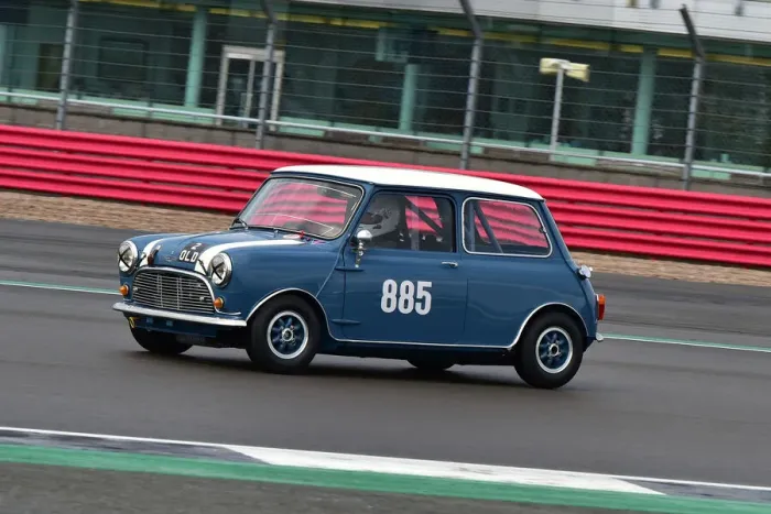 Framed Print : CM31 5837 Dominic Holland, Austin Mini Cooper S Framed Print : CM31 5837 Dominic Holland, Austin Mini Cooper S