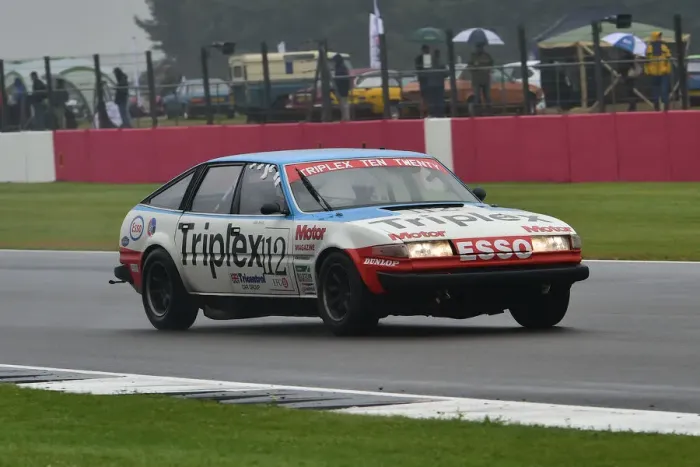 Framed Print : CM31 6426 Adam Brindle, Rover SD1 Framed Print : CM31 6426 Adam Brindle, Rover SD1
