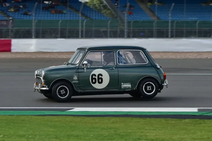 Framed Print : CM31 6971 Niall McFadden, Austin Mini Cooper S Framed Print : CM31 6971 Niall McFadden, Austin Mini Cooper S