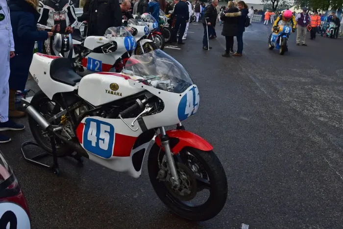 Rights Managed : CM32 0353 A line up of Yamaha bikes Rights Managed : CM32 0353 A line up of Yamaha bikes