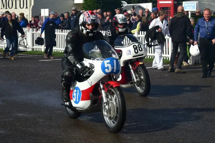 Rights Managed : CM32 0422 George Thomas, Yamaha TZ350A Rights Managed : CM32 0422 George Thomas, Yamaha TZ350A