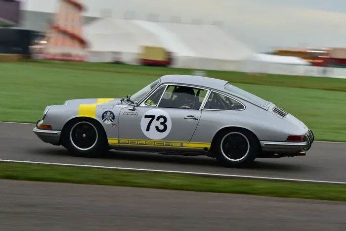 Rights Managed : CM32 1049 William Paul, Porsche 911 Rights Managed : CM32 1049 William Paul, Porsche 911