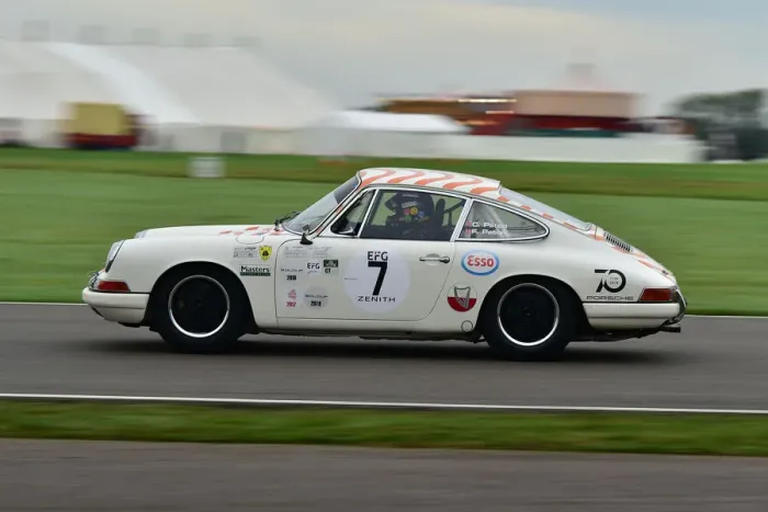 Rights Managed : CM32 1055 Colin Paton, Porsche 911 Rights Managed : CM32 1055 Colin Paton, Porsche 911