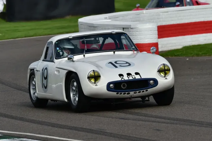 Rights Managed : CM32 1526 Tim Layzell, TVR Grantura Mk III Rights Managed : CM32 1526 Tim Layzell, TVR Grantura Mk III